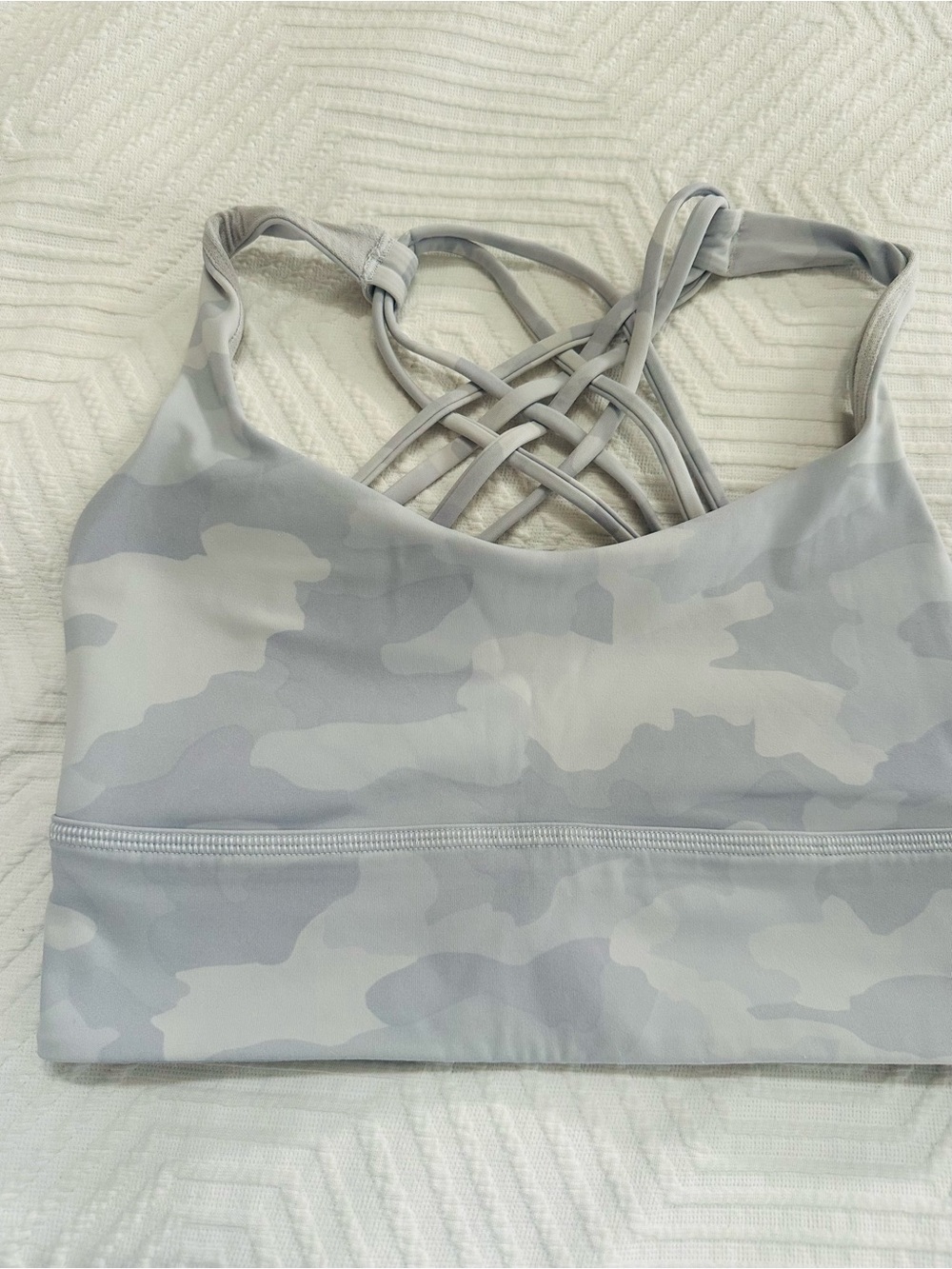 Lululemon Free to Be Longline Bra
Wild Heritage 365 Camo 6 - Picture 2 of 9